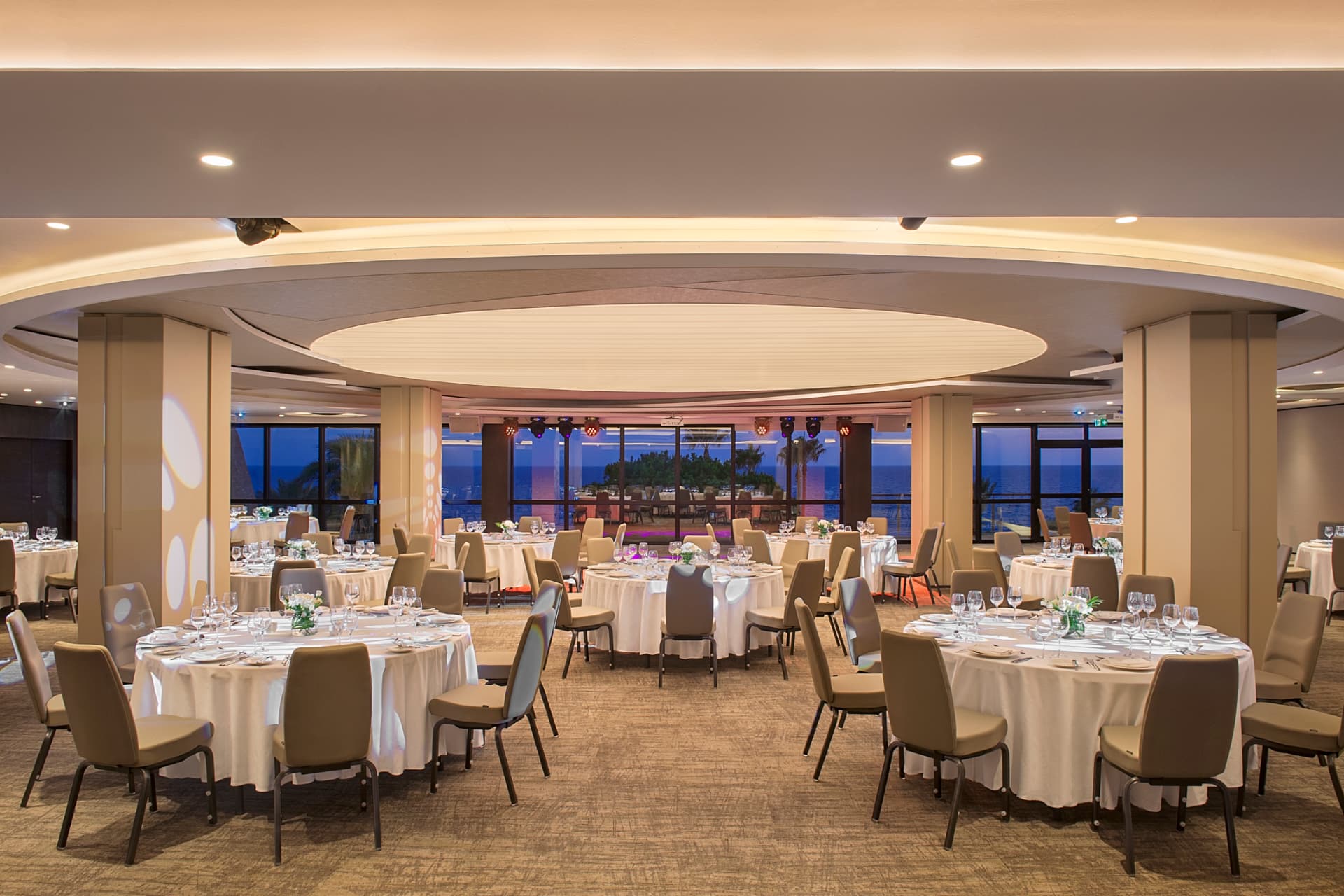 Amathus Beach Hotel Limassol — photo 3